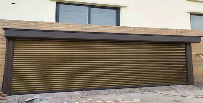 卷帘门生产厂家：守护建筑安全与便捷​